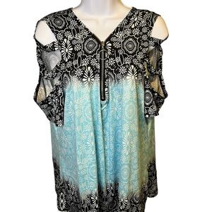 Womans cold shoulder top with zip